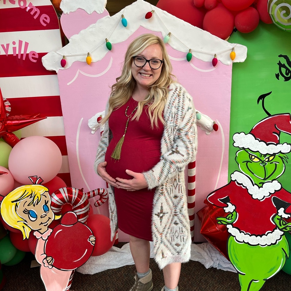 Maternity red dress